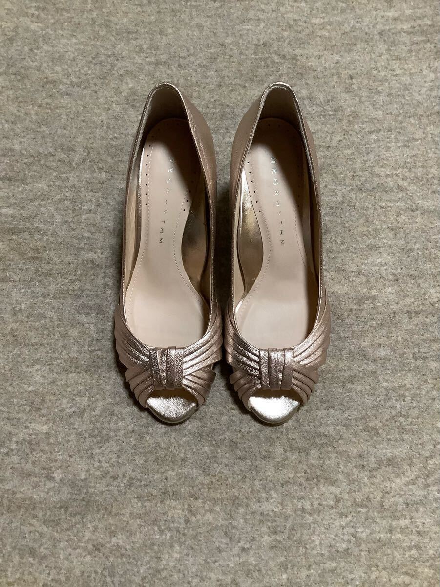 未使用品NEO RHYTHM ネオリズムサンダル　ピンクゴールド　23.5cm