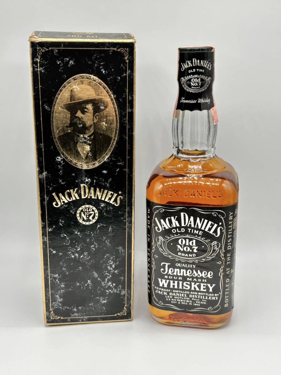 Jack Daniel's テネシーウイスキー 1.0リットル　古酒　未開栓 Yahoo!オークション -「ジャックダニエル 古酒」の落札相場