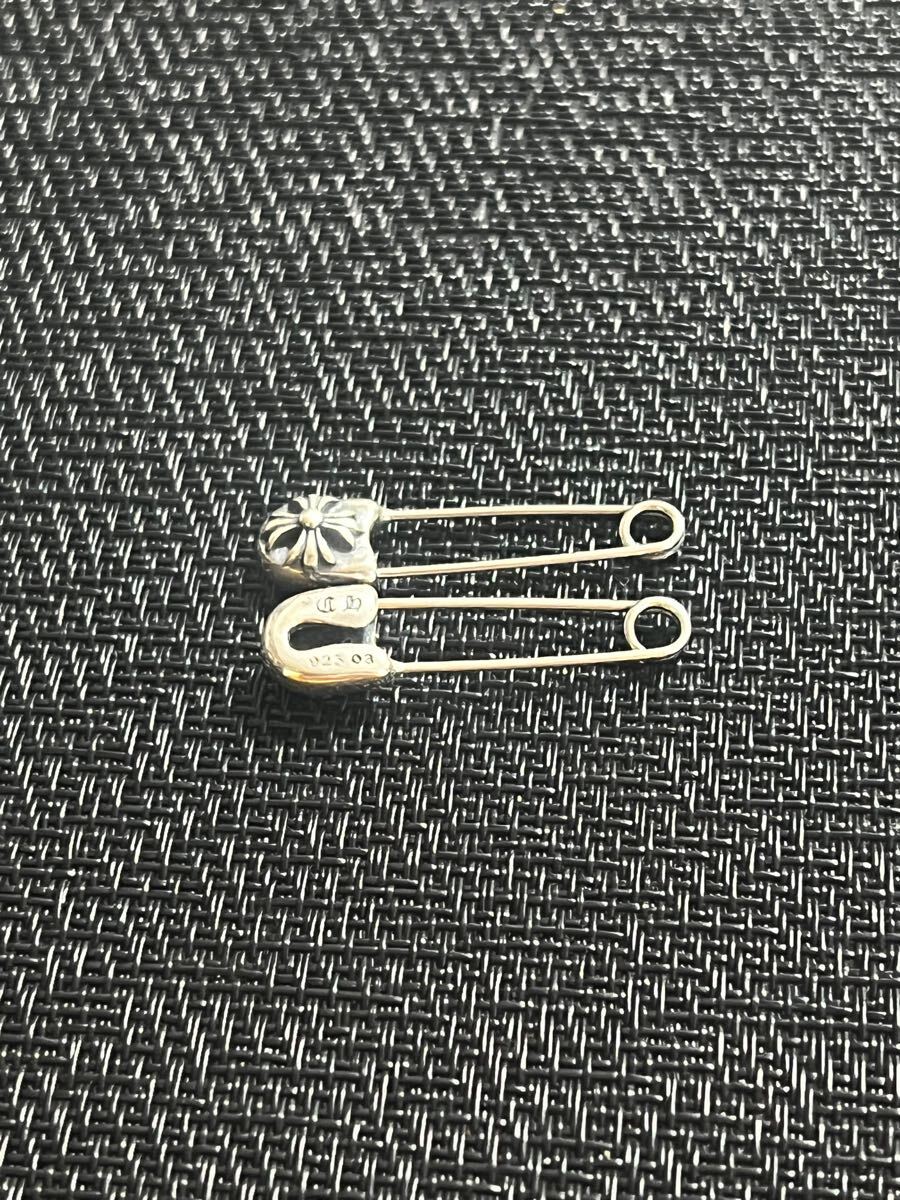 undercover 安全ピン　ブラック　未使用　箱付き 2025年最新】アンダーカバー安全ピンの人気アイテム - メルカリ