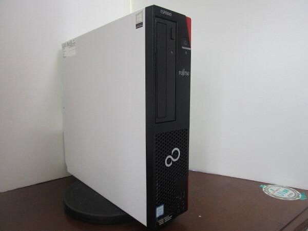 ★送料無料/Fujitsu ESPRIMO D556/SX /Core i3 7100 3.91GHz/メモリ8GB・HD500GB/ Win11 Pro 64bit /ソフト:LibreOffice25.2 他付き
