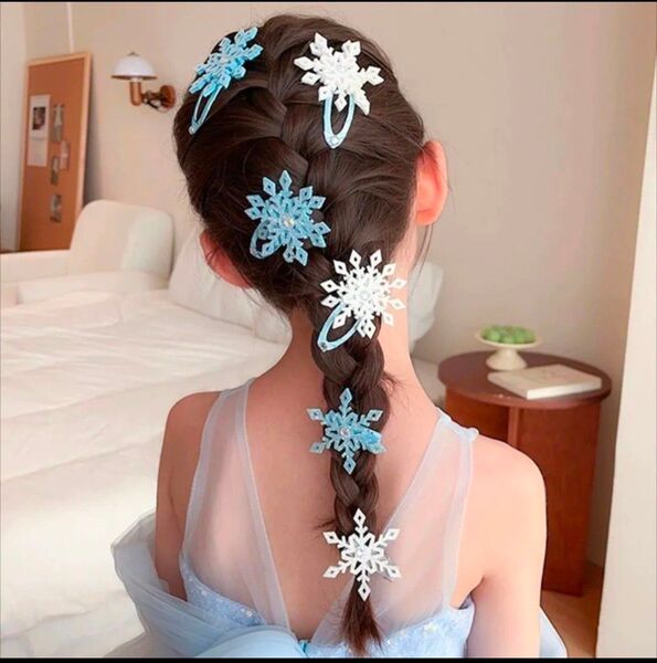 6個 水色&白 雪の結晶 ヘアピン 女の子 プリンセス風 アナ雪風 髪飾り ヘアアレンジ 発表会 まとめ髪に◎ ドレスに似合う