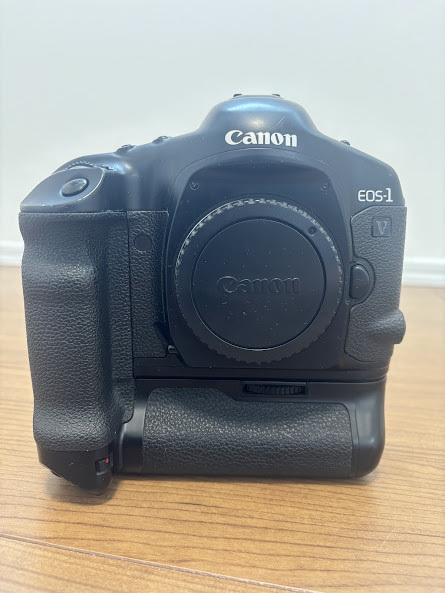 Yahoo!オークション -「eos-1v hs」の落札相場・落札価格