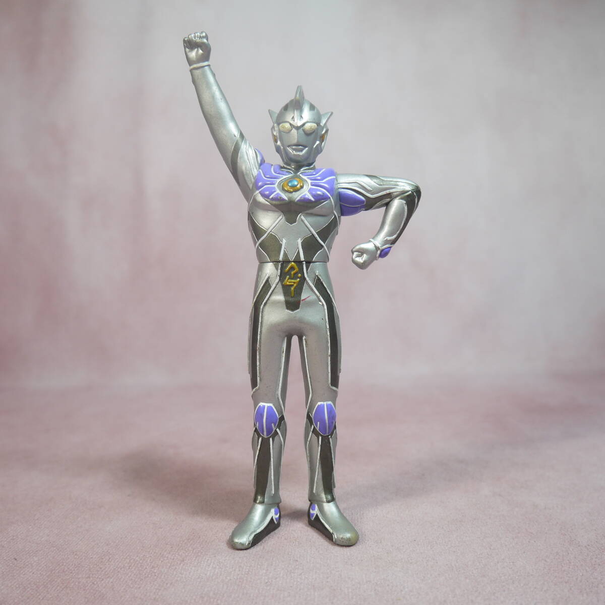 フィギュア＆ウルトラマンレジェンドエディション ウルトラマンレジェンド フィギュア | Antique BONANZA