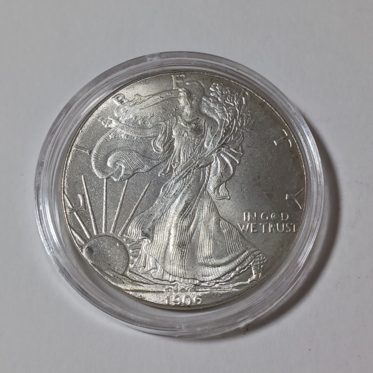 アメリカLIBERTYコイン ウォーキングLIBERTY 自由の女神1oz銀貨 Yahoo!オークション -「自由の女神 コイン」の落札相場・落札価格