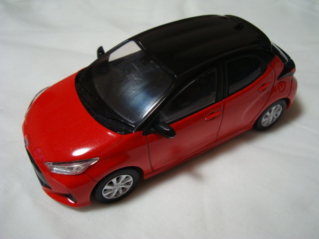 【箱あり・未使用品】トヨタ ヤリス 色見本ミニカー 3色セット 2025年最新】Yahoo!オークション -トヨタ ヤリス ミニカー