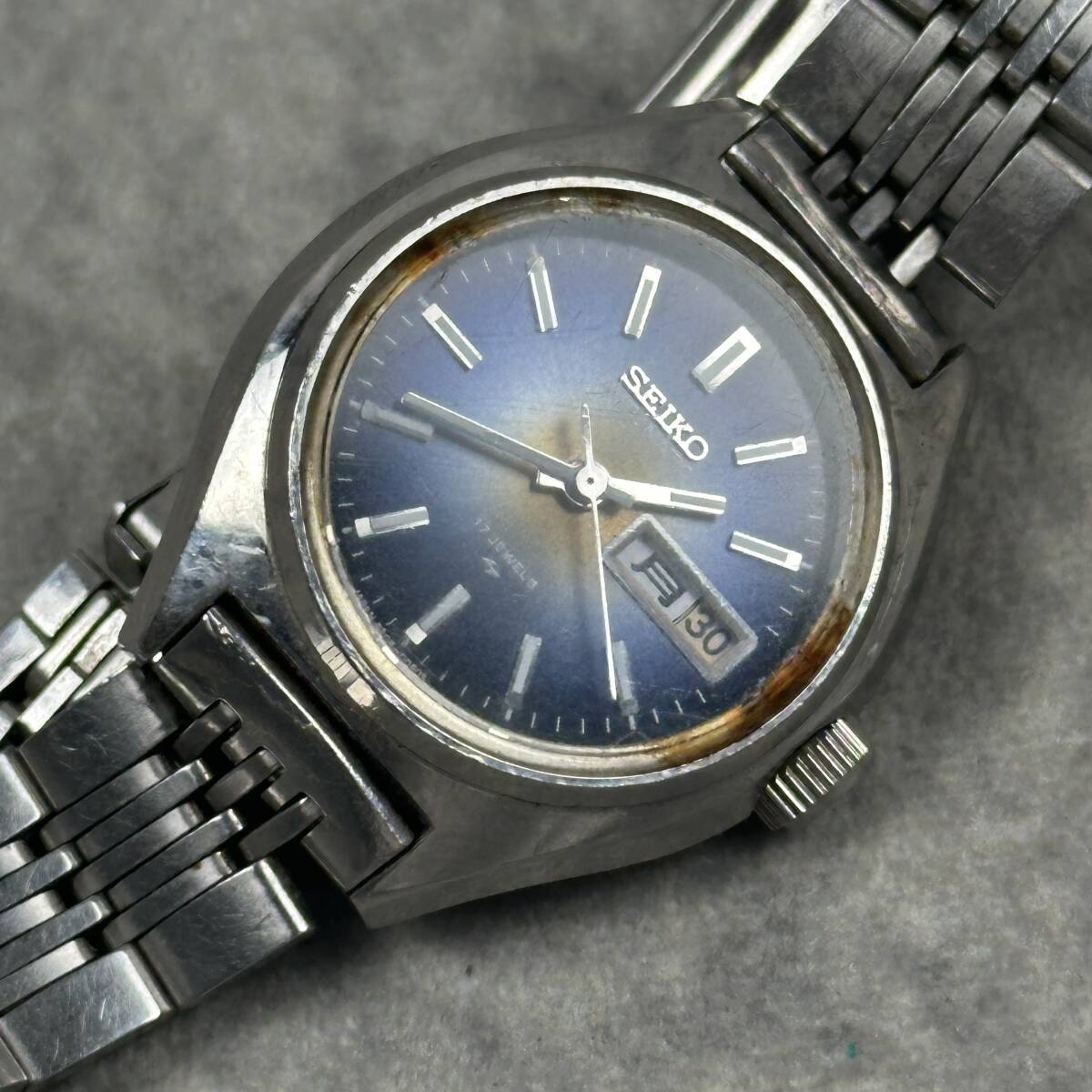 【稼働品】SEIKOセイコー 自動巻式腕時計 デイデイト 2206-0550 2025年最新】Yahoo!オークション -セイコー 2206の中古品・新品