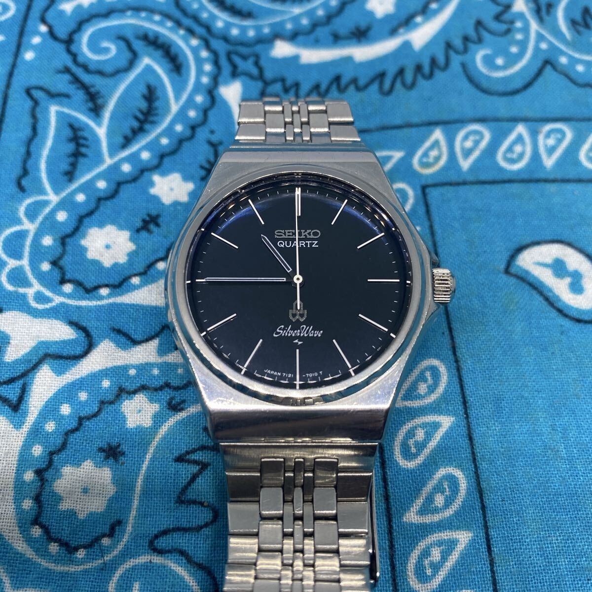 セイコー　SEIKO　シルバーウェーブ 美品　ローマンインデックス SEIKO Silver wave ! ローマンインデックスのゴツい相棒！ - YouTube