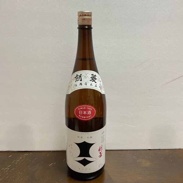 剣菱 日本酒 1.8L 一升瓶