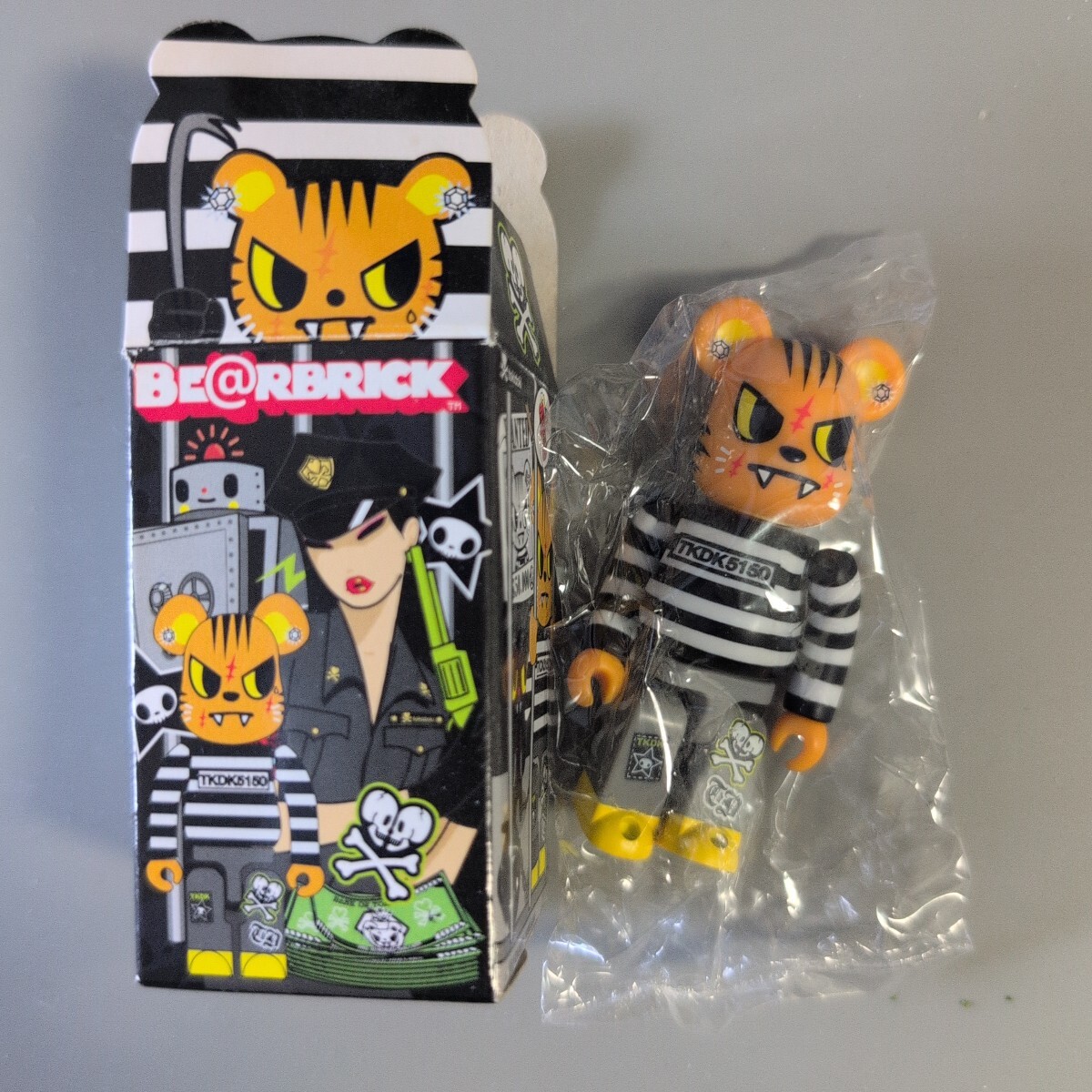 ベアブリックBE@RBRICKトキドキ tokidoki100%シンガポール限定 Yahoo!オークション -「be@rbrick tokidoki」の落札相場・落札価格