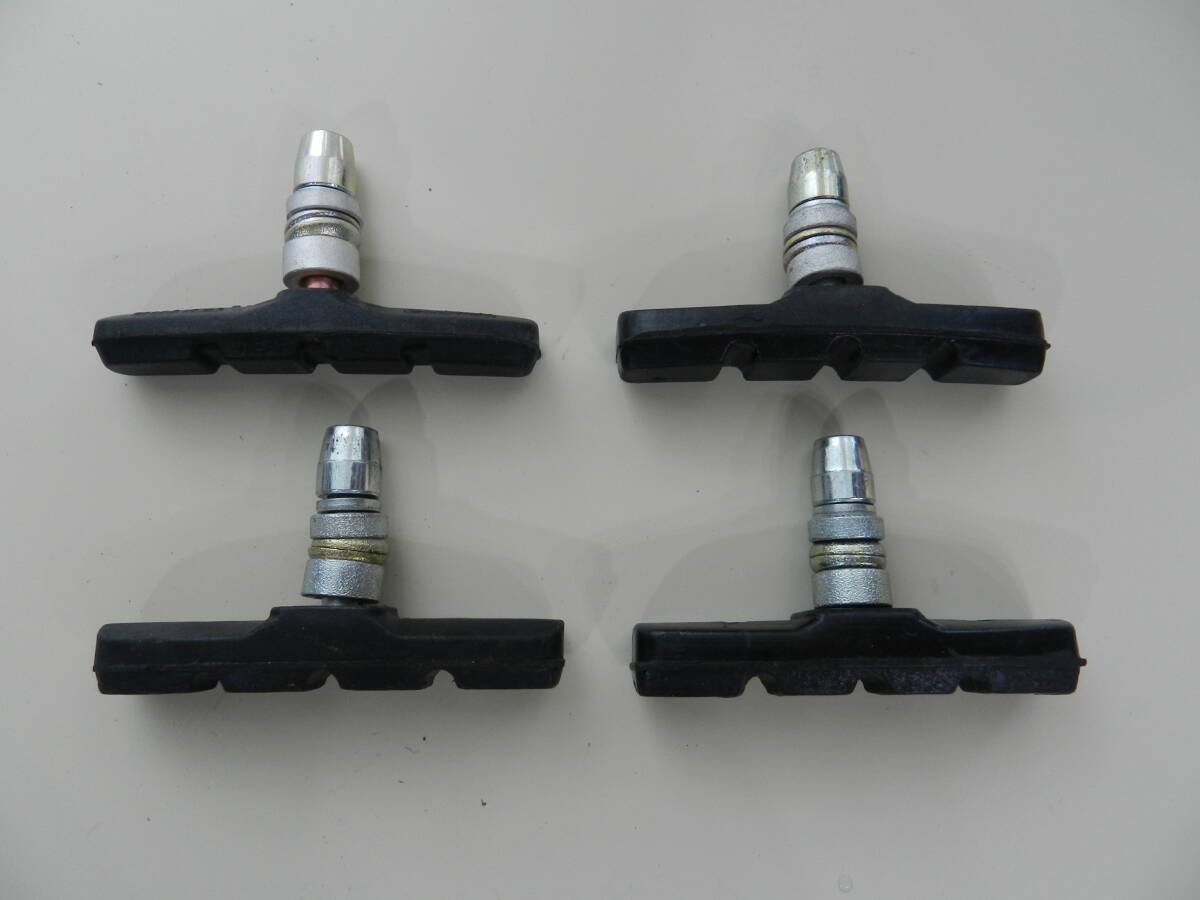 自転車パーツ　MAFAC ブレーキシュー4個未使用品　ブレーキシューホルダー２個　ブレーキパーツ1ペア中古品 | VERISSY ブレーキシュー ４個セット Vブレーキ ブレーキ