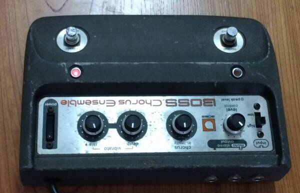 貴重品 名器 Roland CEー1 アナログコーラス ビンテージエフェクター ハンドワイヤリング