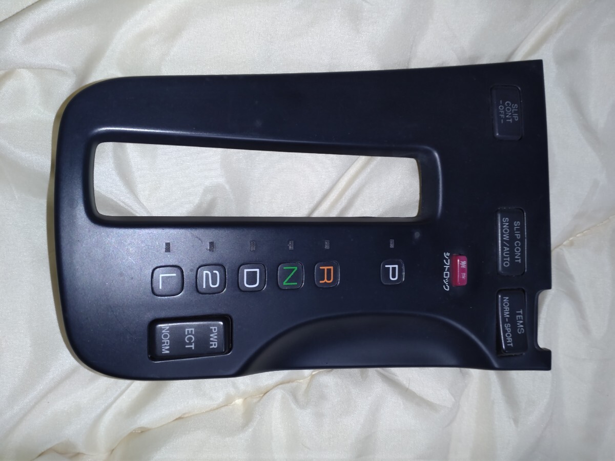 30ソアラ ATシフトパネル　シフトレバー 30ソアラ ATシフトパネル シフトレバー シフトレバーノブ交換