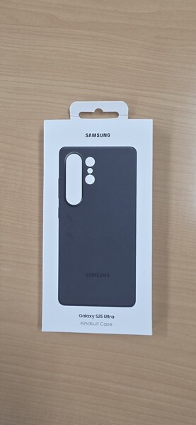 SamsungギャラクシーS25Ultra用 純正カバーと純正保護フィルム