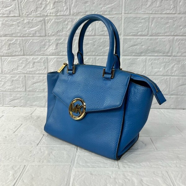 【美品】 マイケルコース MICHAEL KORS ハンドバッグ 青 ブルー 水色 ゴールド金具 ロゴチャーム 希少 シボ革 希少 バック カバン 鞄 女性