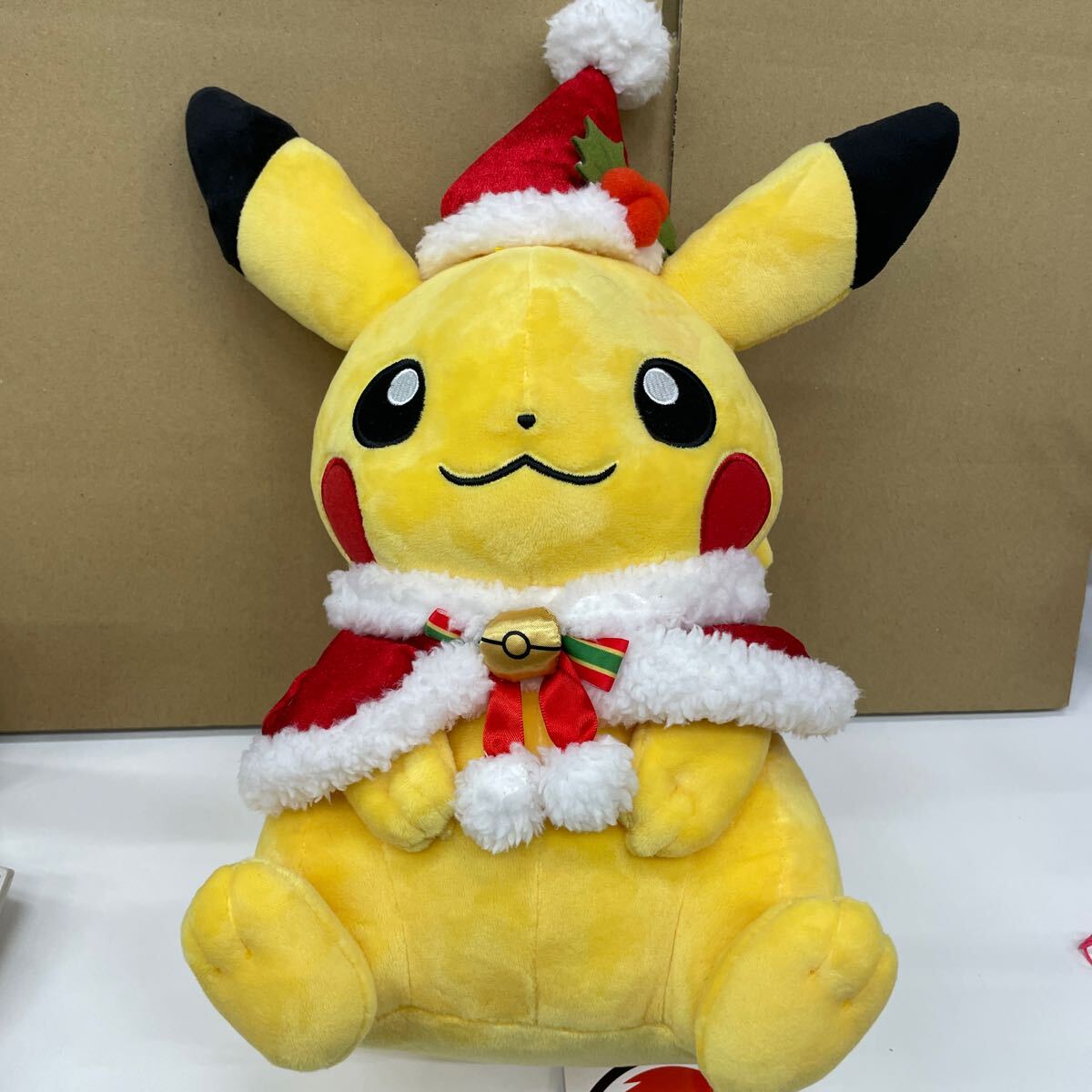 ポケットモンスター 初期 ピカチュウ ぬいぐるみ クリスマス TOMY製 ポケットモンスター 初期 ピカチュウ ぬいぐるみ クリスマス TOMY製
