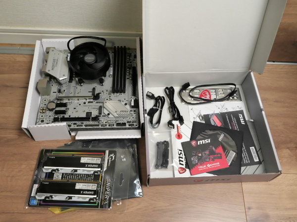 【CPU+メモリ+マザーのセット】MSI B450M MORTAR TITANIUM/DDR4 16BGx2=32GB/RYZEN5 2600 CPUセット AM4 美品