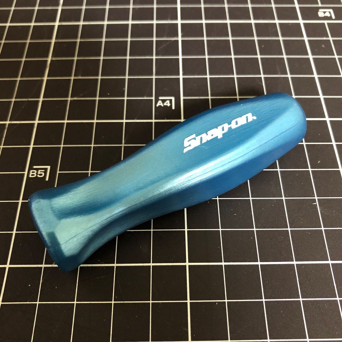 激レア Snap-on スナップオン 樹脂グリップ 楽天市場】Snap-on（スナップオン）ハードグリップ / 旧型