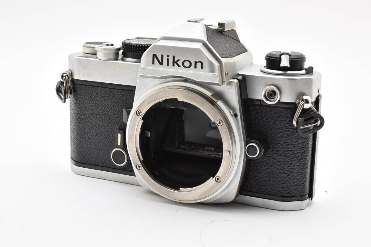【タイムセール】【美品】Nikon FM シルバー（ボディ）➕フィルム1本付 タイムセール】【美品】Nikon FM シルバー（ボディ）➕フィルム1