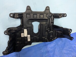 【未使用】トヨタ ハイエース ナロー スーパーGL 200系 7型 アンダーカバー