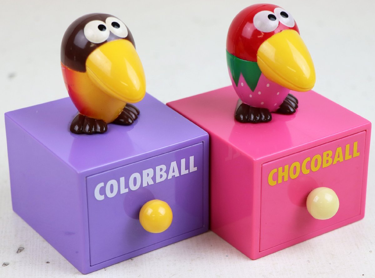 森永チョコボール　スツール　赤い椅子　非売品 イチバ 家具・インテリア 森永チョコボール スツール 赤い椅子