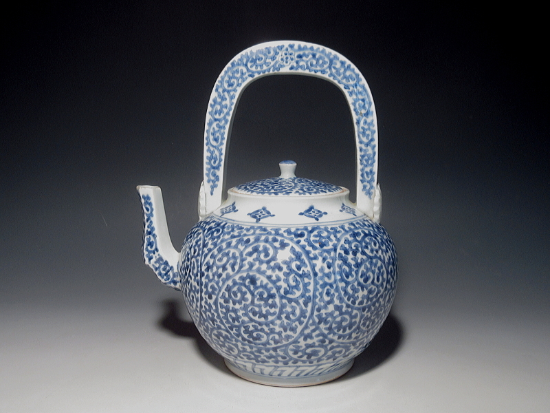時代物　古伊万里　古い急須、蛸唐草、染付、煎茶 時代物 古伊万里 古い急須、蛸唐草、染付、煎茶 2025年最新