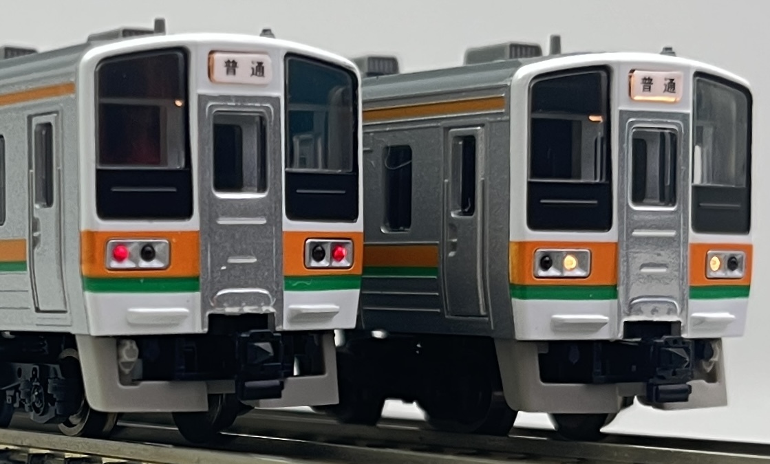 92603 JR 211系近郊電車 92603 JR 211系近郊電車