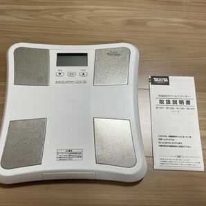《未使用》タニタ 体重計 体脂肪計付ヘルスメーター BF-047 箱無し TANITA