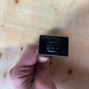 全国送料無料 アルト HA36S レベライザー スイッチ