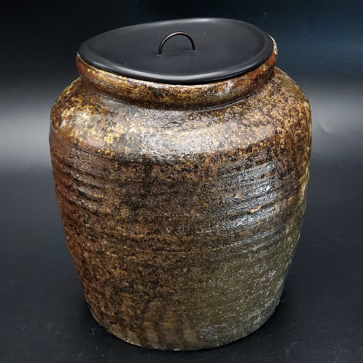 ♥美濃焼 美濃伊賀 水指 桐箱付き 茶道具 骨董品 古玩 ♥美濃焼 美濃伊賀 水指 桐箱付き 茶道具 骨董品 古玩 2025年