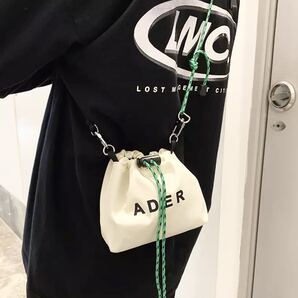 ADER ERROR アダーエラー ミニバッグ ショルダーバッグ 斜めがけ 白 ホワイト 韓国ファッション BTSやG-DRAGON好きにオススメ!!