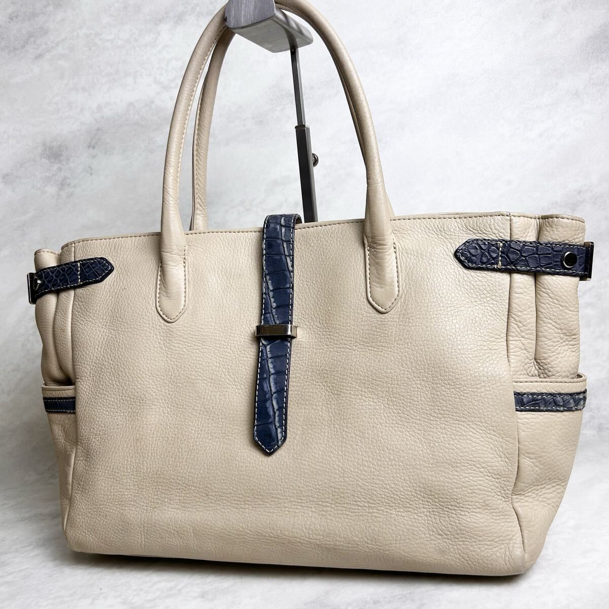 Yahoo!オークション -「セレンシー バッグ」の落札相場・落札価格