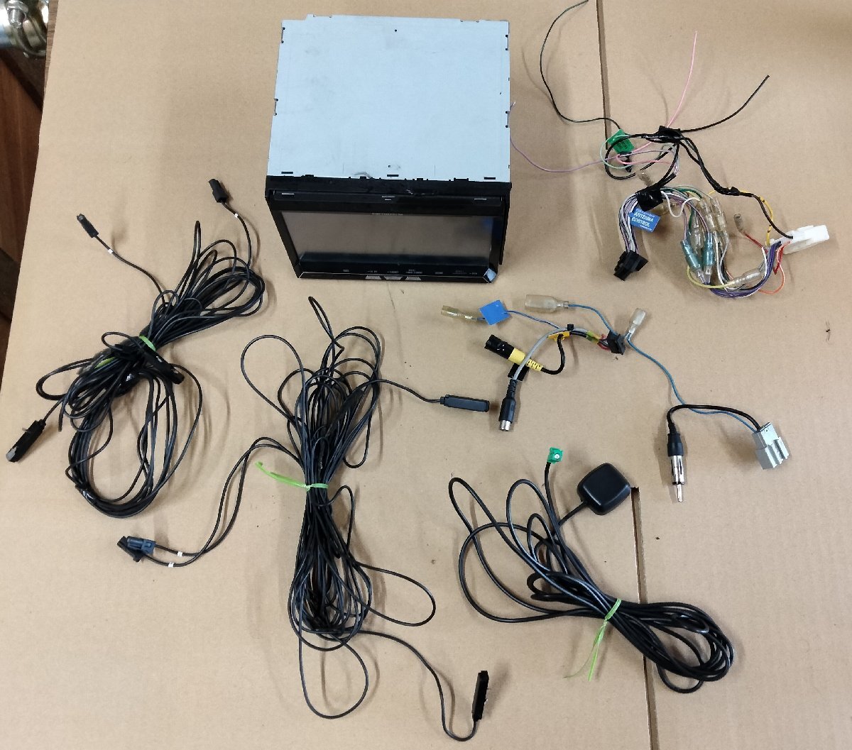 Pioneer AVIC-ZH07 3個 カーナビ ジャンク (J4) Pioneer CARROZZERIA AVIC-ZH07 Navigation HDD Bluetooth JPN