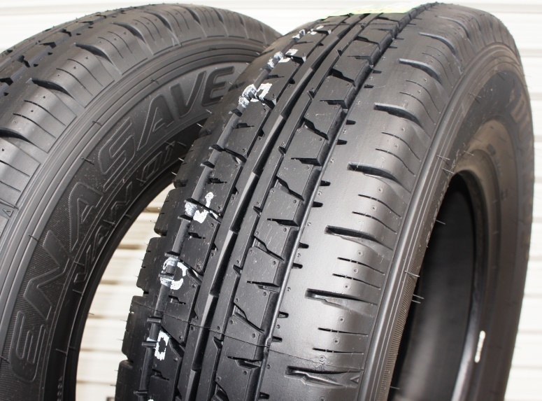 195/80R15 107/105L LT ダンロップ エナセーブ VAN01 エナセーブ 送料無料 195/80R15 107/105N LT ダンロップ VAN01