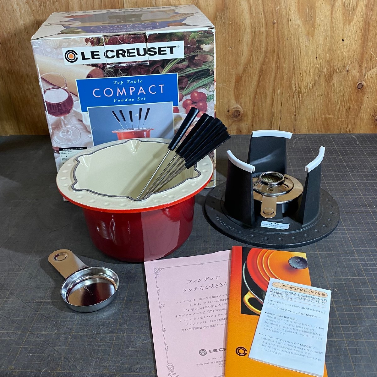 LE CREUSET チーズフォンデュ 未使用 ル・クルーゼ鍋 本日のみ値下げ 2025年最新】Yahoo!オークション -ルクルーゼ フォンデュの中古
