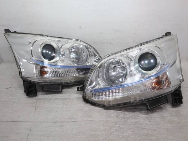 破損なし HID 【コーティング済】 キセノン 100-51060 迅速発送 管理BR70-11 ムーブ ムーヴ カスタム LA100S LA110S ヘッドライト 左右