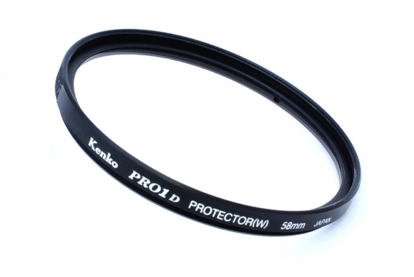 【送料無料・美品】Kenko 58mm ケンコー PRO1Dプロテクター(W)
