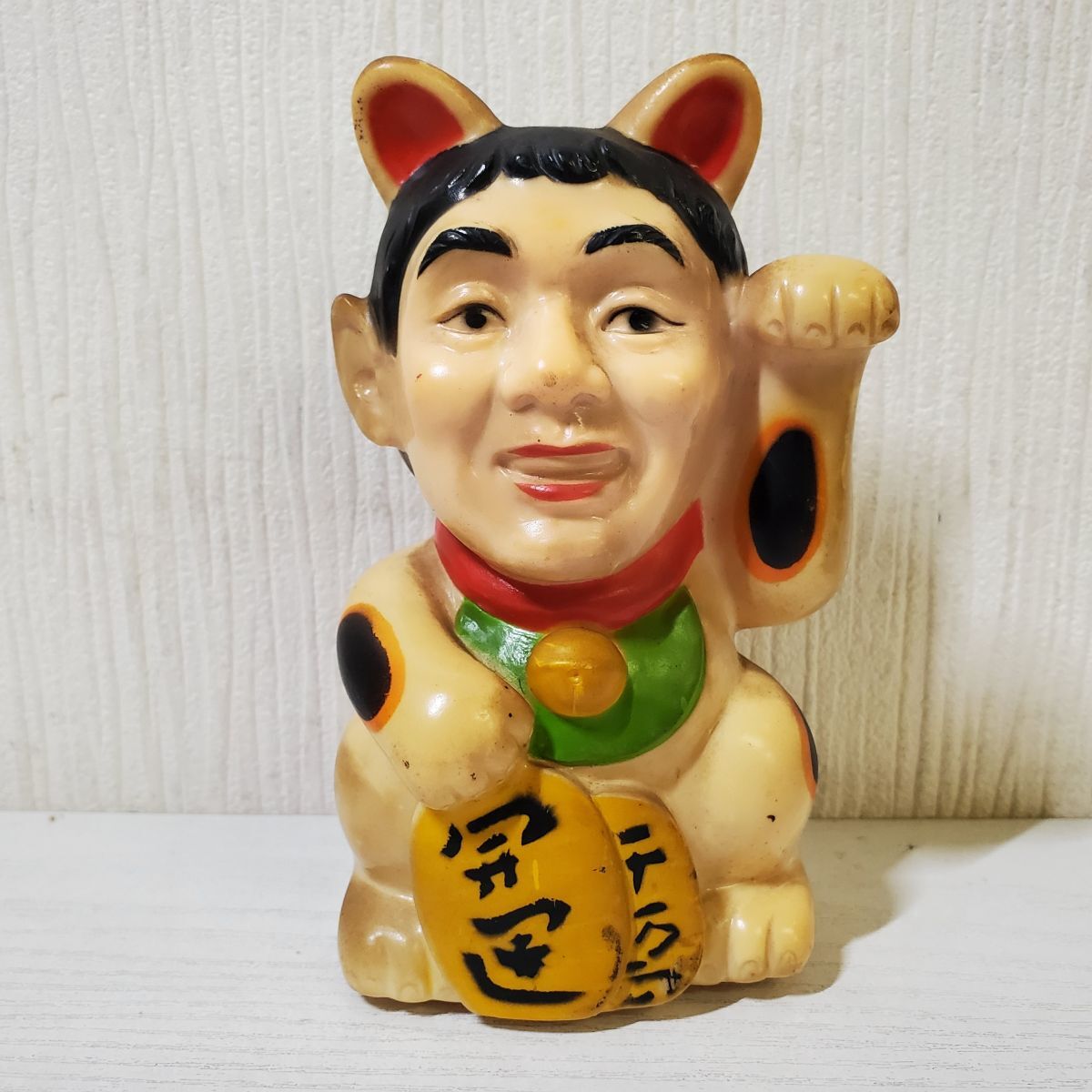 北野武 ビートたけし 招き猫 消しゴムフィギュア 緑 Yahoo!オークション -「たけし 招き猫」の落札相場・落札価格
