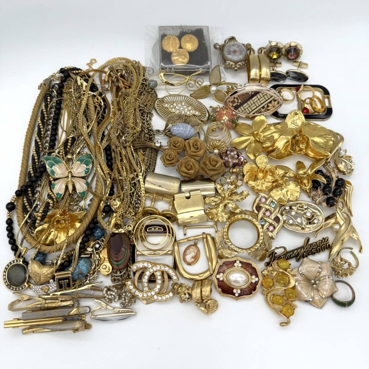 イミテーションアクセサリー 大容量 まとめ売り 約1.8kg Yahoo!オークション -「イミテ」(アクセサリー、時計) の落札
