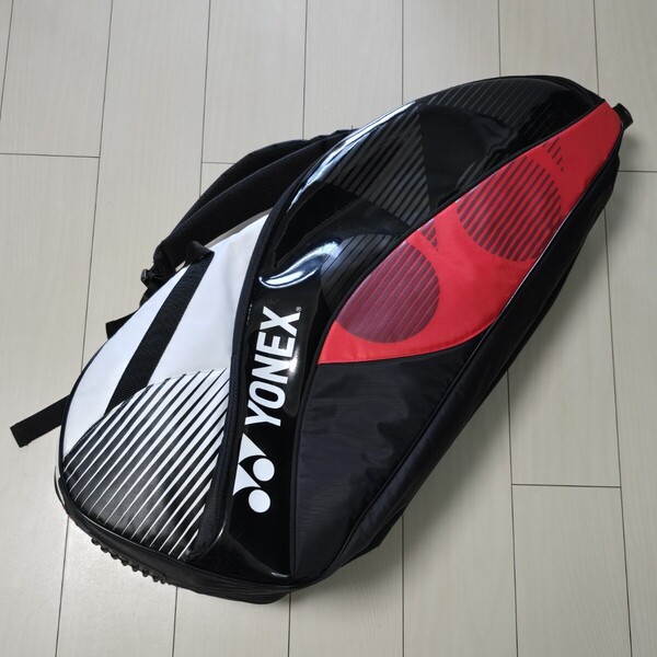 YONEX 3way テニスラケットバッグ 8本収納 ブラック×レッド×ホワイト