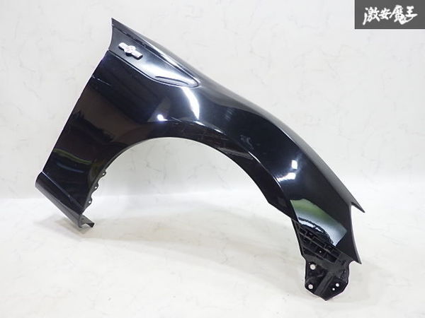 BZR86 右フロントフェンダー BZR86 右フロントフェンダー
