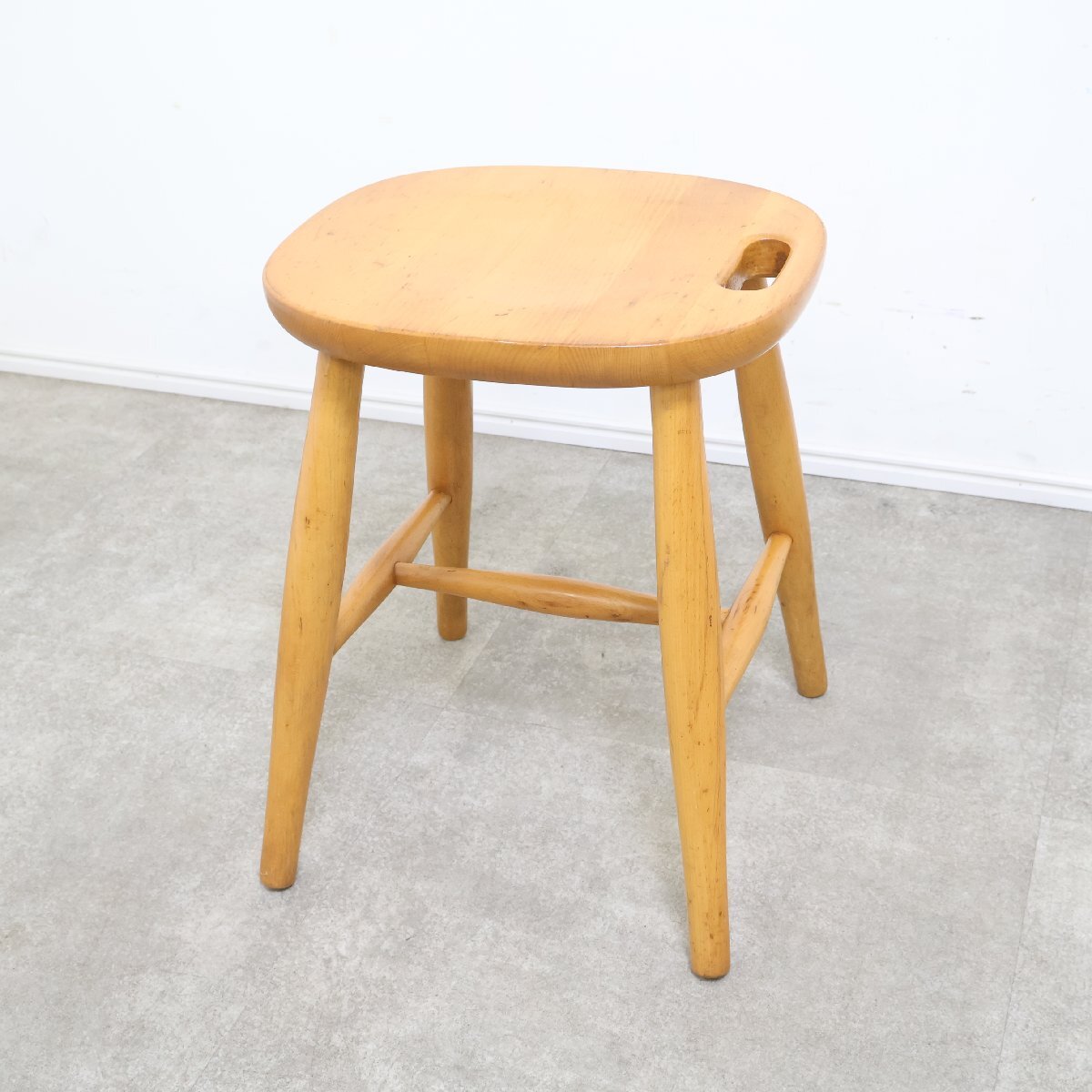 飛騨産業 キツツキ スツール 小椅子 ドレッサーチェア　アンティーク 中古 飛騨産業 キツツキマーク スツール | ラフジュ工房