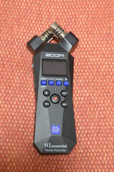 ZOOM H1essential ズーム ハンディレコーダー 内蔵スピーカー 32bitフロート録音