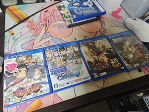 PSvitaソフト デカ盛り 閃乱カグラ 進撃の巨人 討鬼伝 チェインクロニクル