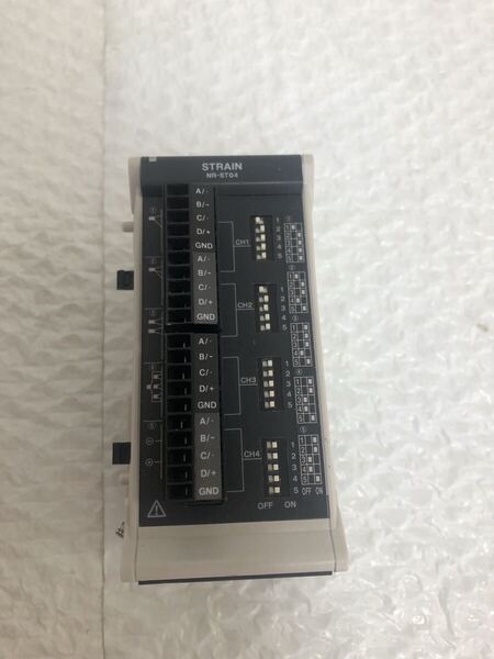 中古美品(動作確認済み)KEYENCEキーエンス NR-ST04 正規品動作保証 国内から即日発送 A-1