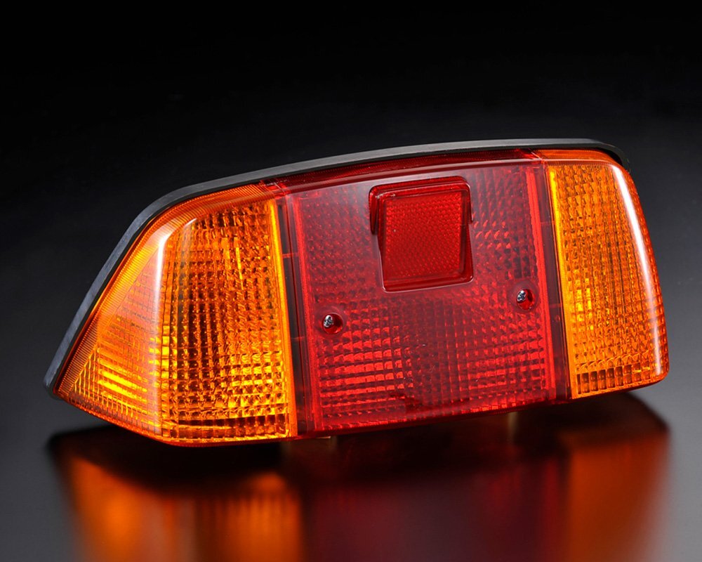 CBX純正ソリッドタイプ　レッドロゴ/ブラック枠　タンク、サイド、純正テール用 2025年最新】Yahoo!オークション -cbx400f 純正 テールの中古品