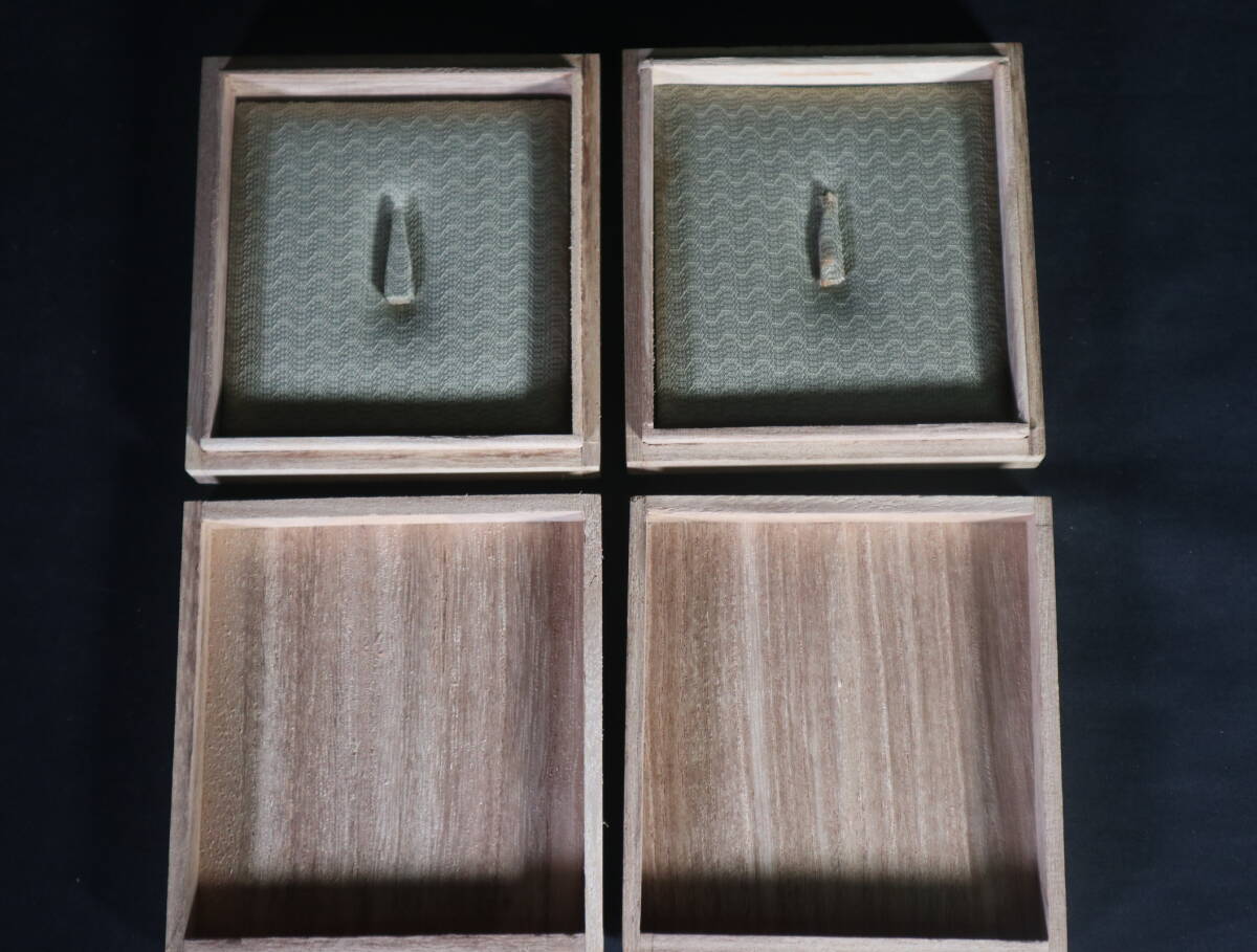 伝統的な日本の鍔 ７個セット 木箱付き Tsuba [Ko-kinko Tatsutagawa-zu-Tsuba][N.B.T.H.K] Tokubetsu