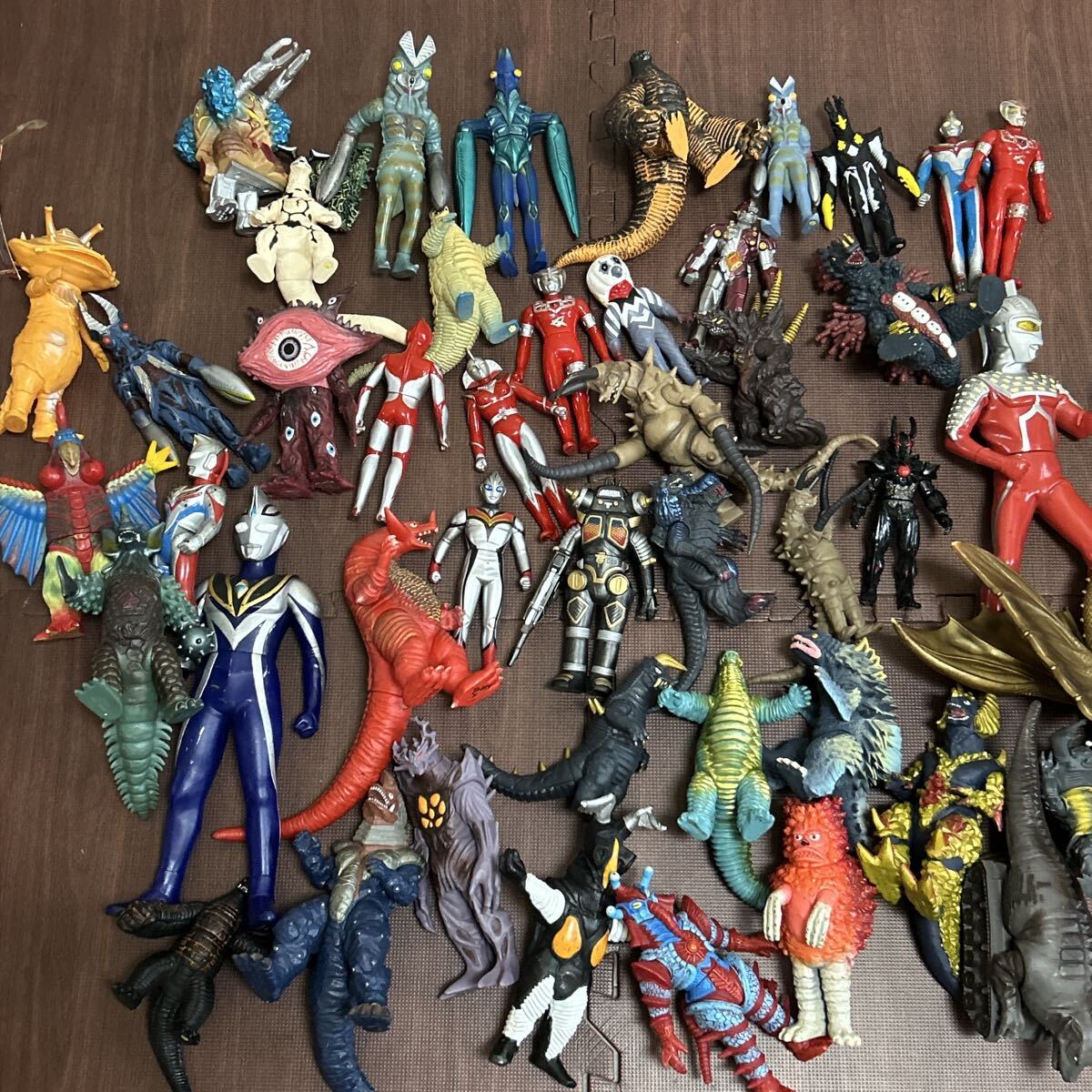 特撮 怪獣 ウルトラマン 仮面ライダー レトロフィギュア 2025年最新】Yahoo!オークション -ウルトラマン フィギュア