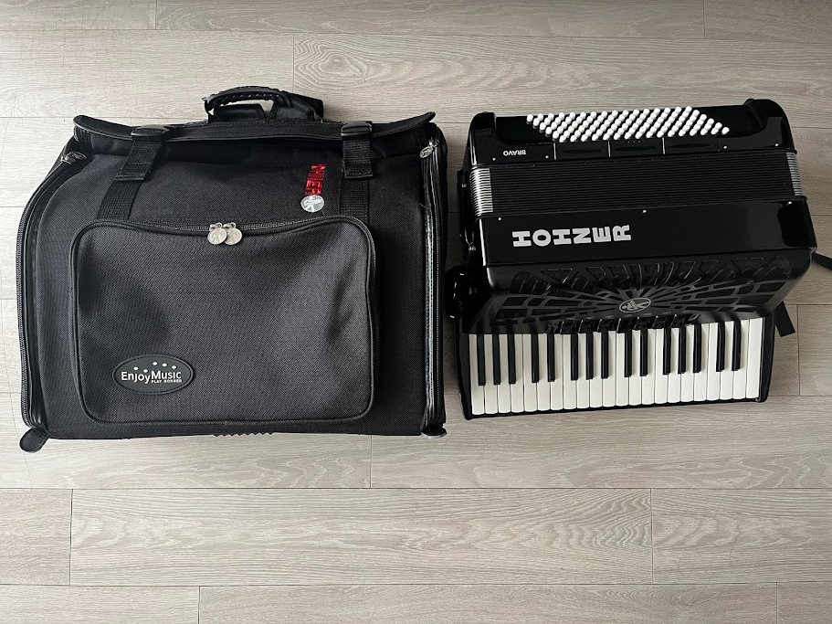 HOHNER ホーナー STUDENT 48 アコーディオン ハードケース付属 ホーナーアコーディオンの販売～HOHNER Accordion【ガッキコム】