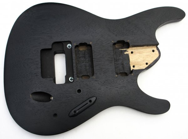 日本製 Ibanez S470 フジゲン製 マホガニー ボディ GOTOH ペグ 日本製 Ibanez S470 フジゲン製 マホガニー ボディ GOTOH ペグ