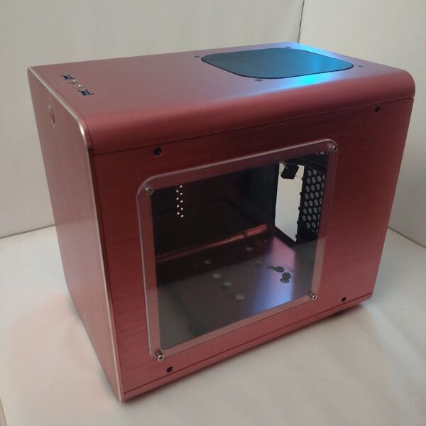 RAIJINTEK Mini-ITX PCケース(レッド)